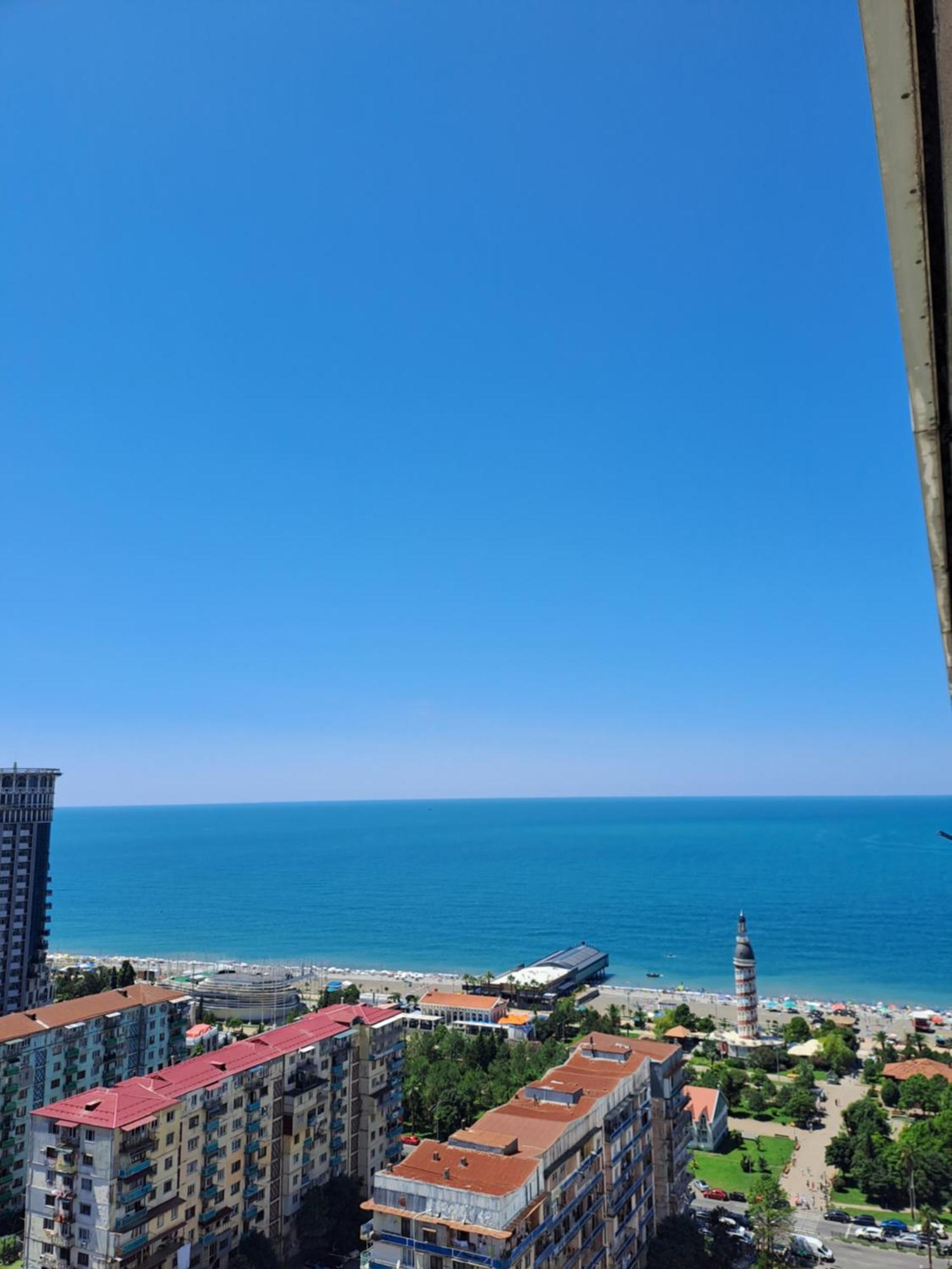 Lux Apart Hotel 555 Batumi Værelse billede